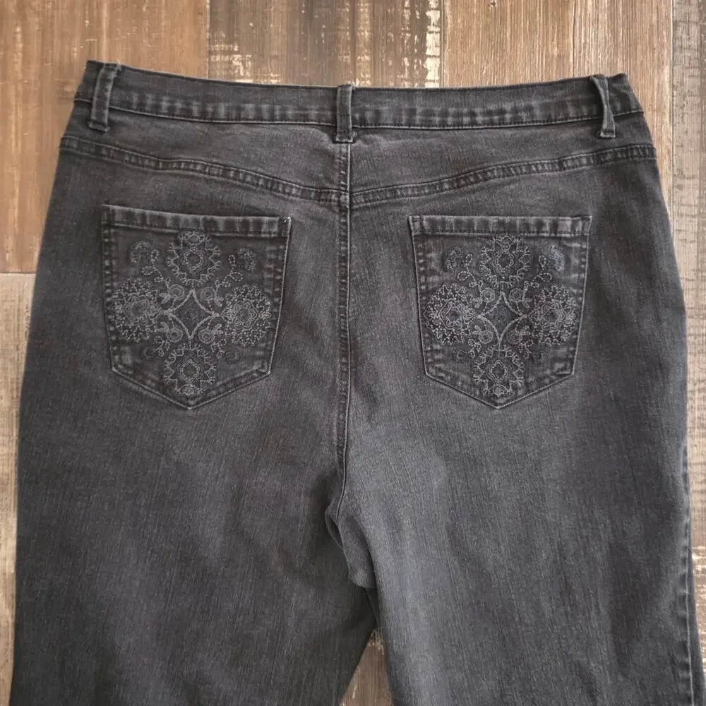 Gloria Vanderbilt Black Jeans Embroidered Back Pockets Women's Size 16W